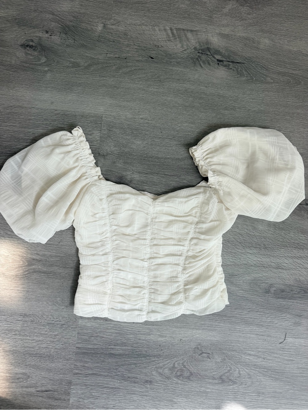 Astr Soft Ruched Puff-Sleeve Cream Top